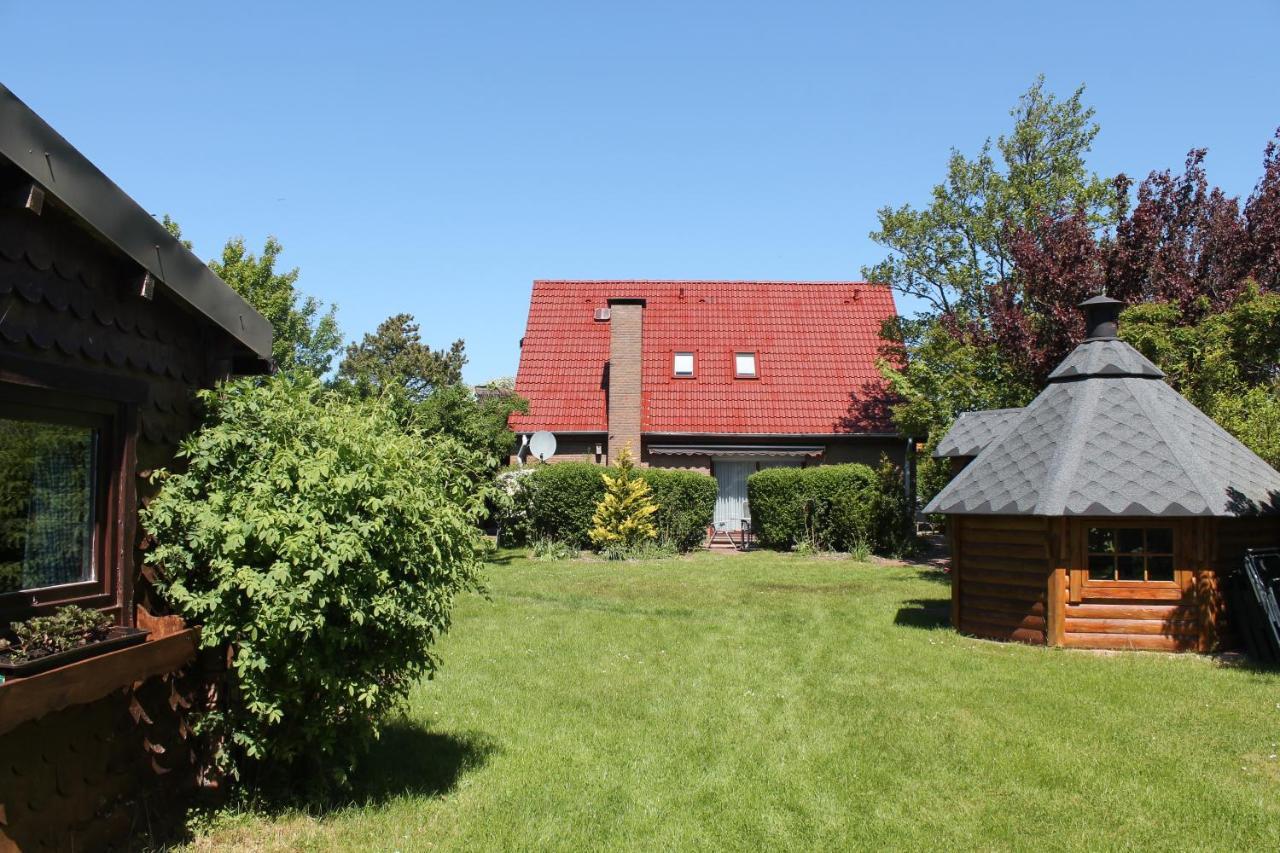 Haus Seerobbe-Erdgeschosswohnung Fehmarn Esterno foto